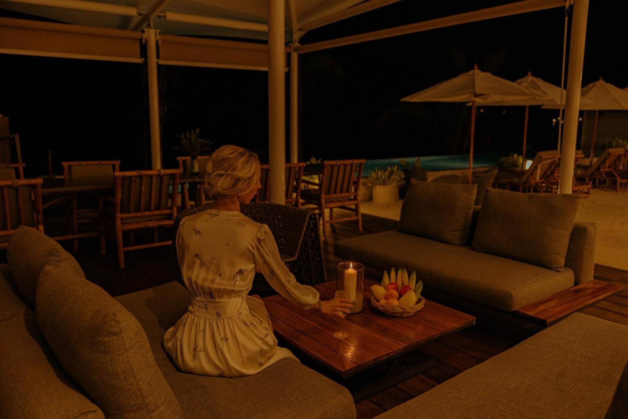 Elite Atoll Beachfront Hotel Khanom Buitenkant foto